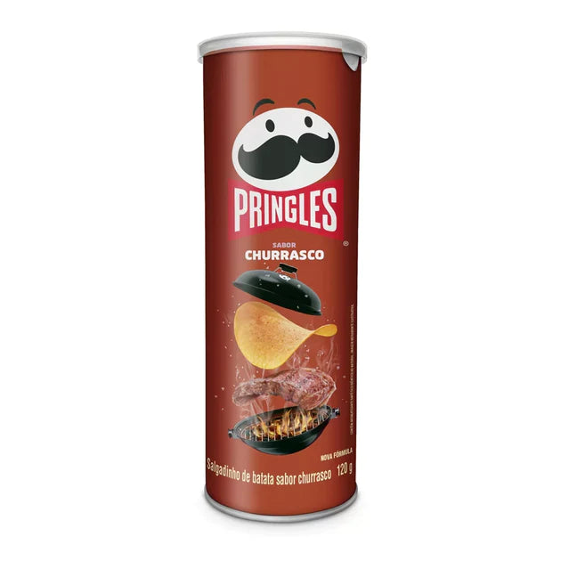 Front of Pringles Churrasco can showing the logo, churrasco flavour, and crispy potato chips (120g pack)