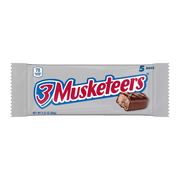 Front of 3 Musketeers Fun Size pack showing the red and blue logo, fun size label, and image of the chocolate bars (5 pack, 65g)
