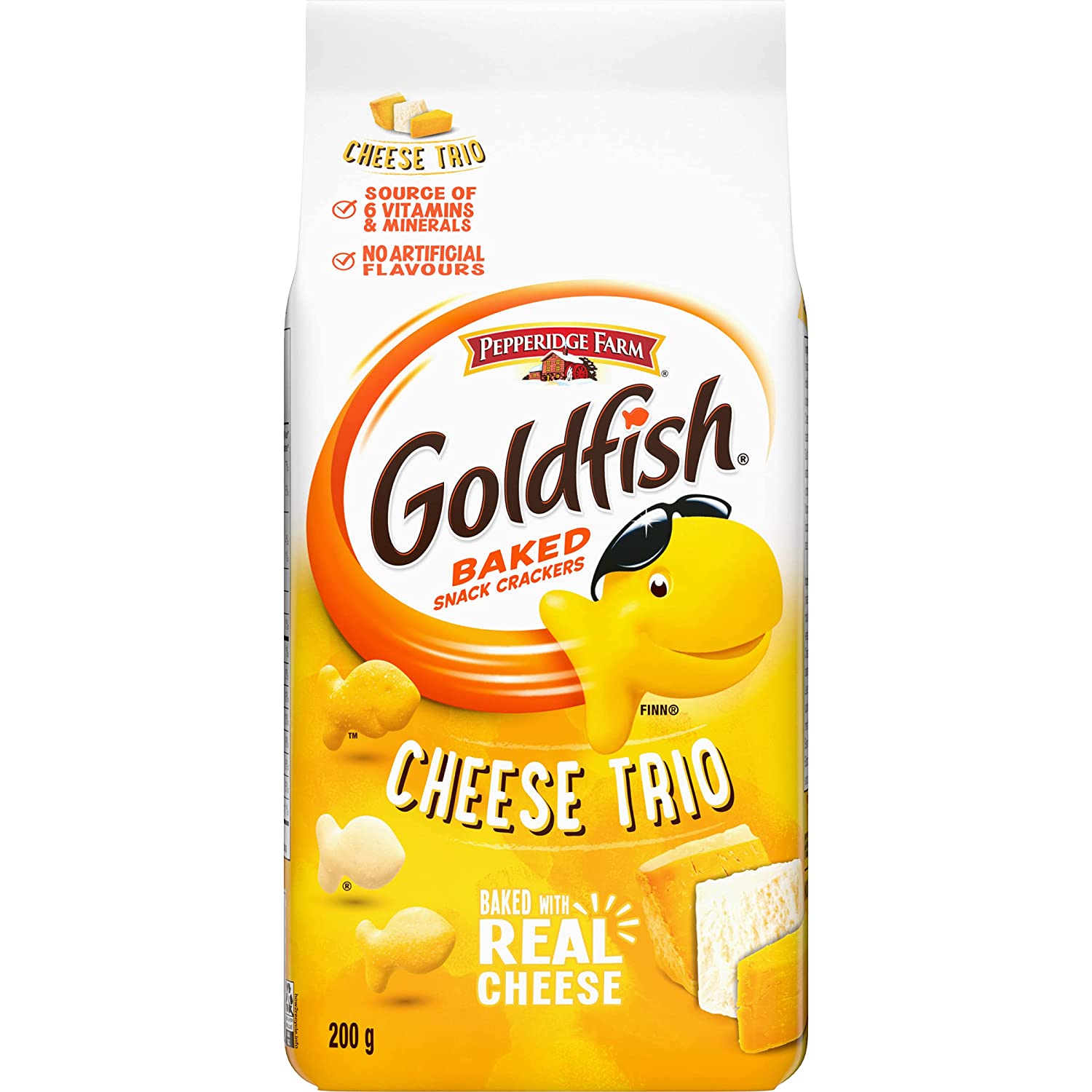 Front of Pepperidge Farm Goldfish Crackers Cheese Trio Flavour bag showing the yellow logo, cheese trio label, and fun fish-shaped crackers (180g pack)