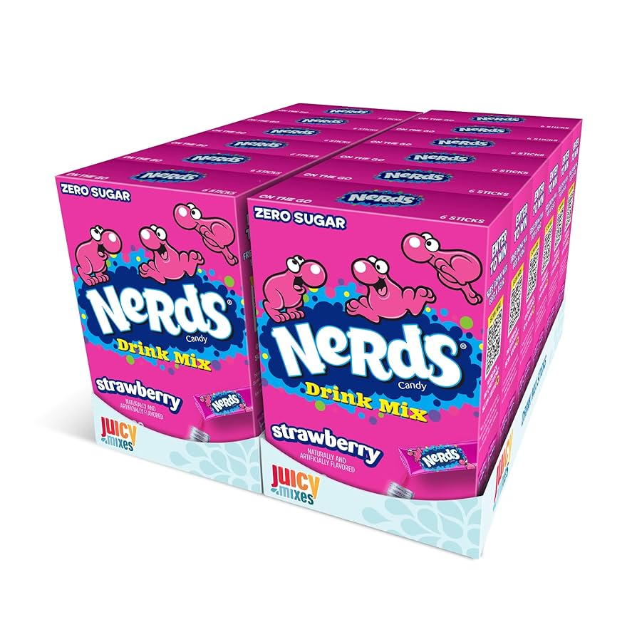 Front of Nerds Strawberry Singles To Go box showing pink packaging with Nerds logo, strawberry flavour label, and 12 servings (194.4g pack)
