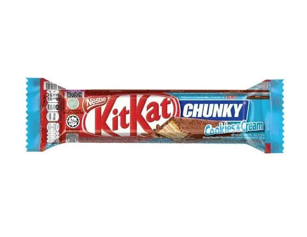 Front of Kit Kat Chunky Cookies & Cream wrapper showing the Kit Kat logo, cookies and cream flavour details, and 38g pack size