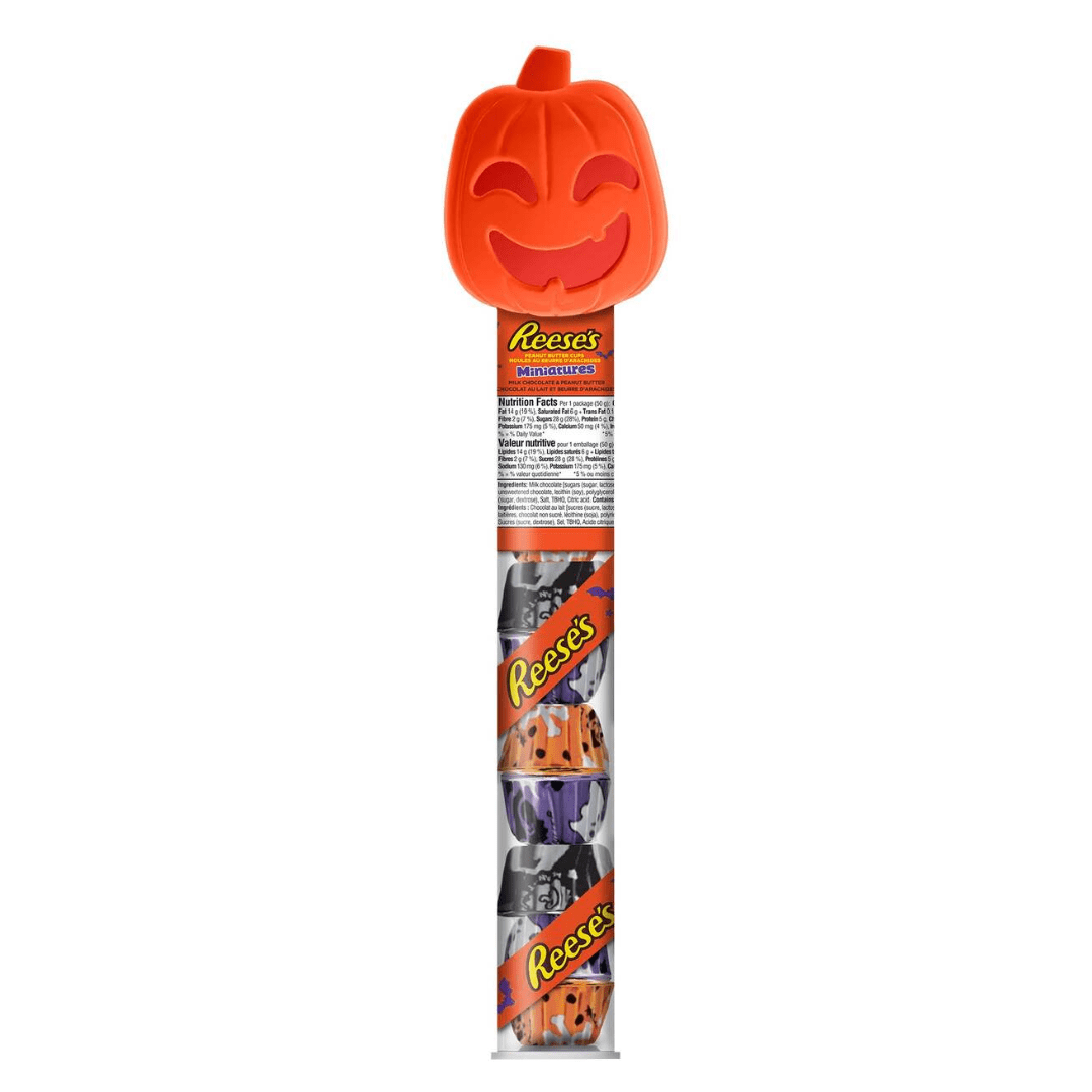 Front of Halloween Cane Filled With Reese’s Milk Chocolate Peanut Butter showing the festive design, brand logo, and size (61g).