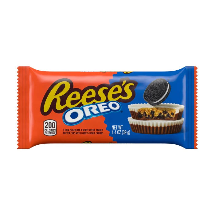 Front of Reese's Oreo Cups package featuring the logo, white creme and milk chocolate cups with Oreo cookie pieces, and 39g net weight.