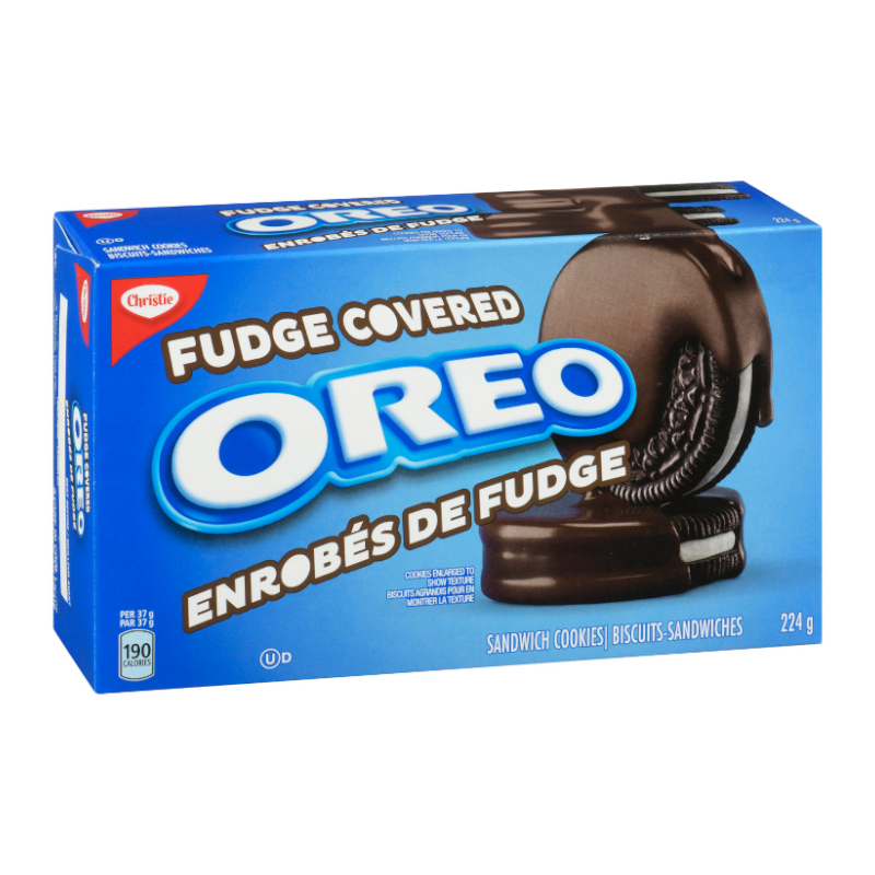 Front of Oreo Fudge Covered Cookies pack showing the blue logo, rich fudge-covered cookies, and pack size of 224g.