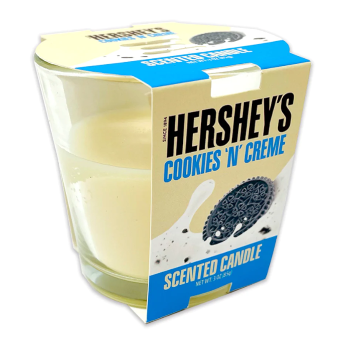 Front of Hershey's Cookies'n'Cream Scented Candle showing the logo, cookies and cream design, and 90g size label