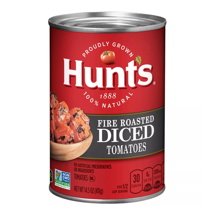 Front of Hunts Fire Roasted Diced Tomatoes can showing rich red logo, diced tomatoes in a bowl, and pack size (411g)