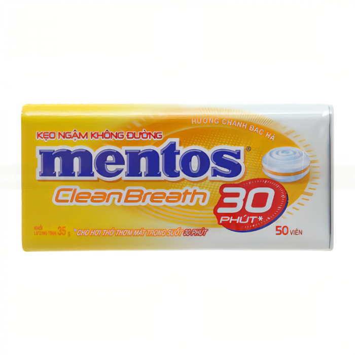 Front of Mentos Clean Breath Lemon Mints package showing the logo, lemon flavour label, and pack size of 35g.