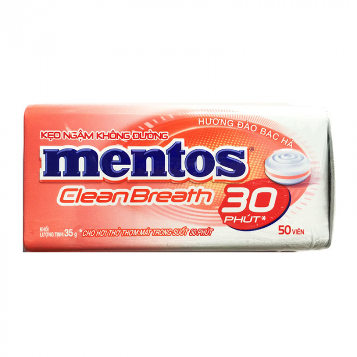 Front of Mentos Clean Breath Peach Mints pack showing the Mentos logo, peach flavour label, and packaging details (35g pack)
