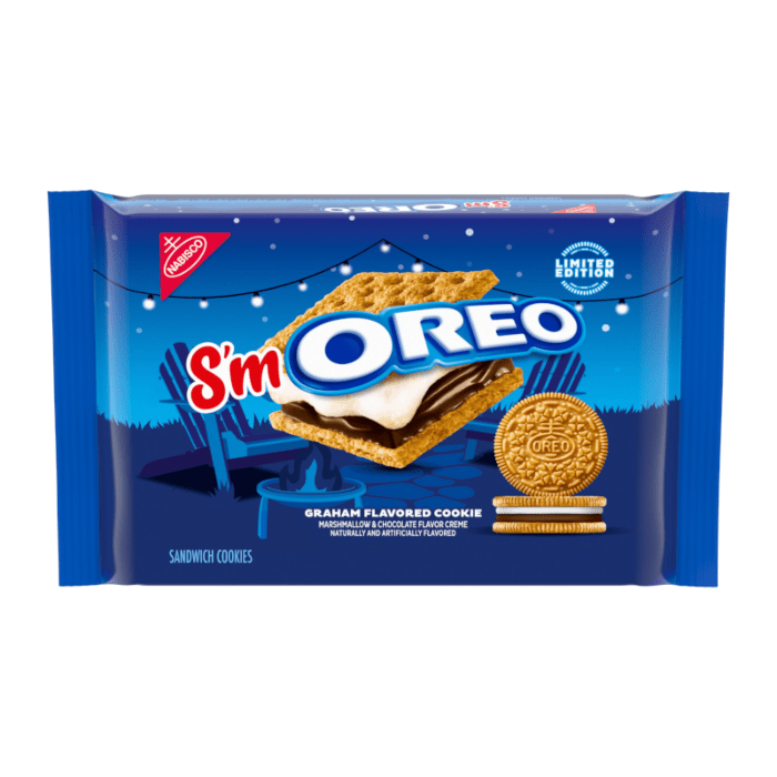 Front of Oreo S'Moreo Sandwich Cookies packaging showing logo, graham-flavoured cookies with marshmallow and chocolate cream, and 303g pack size