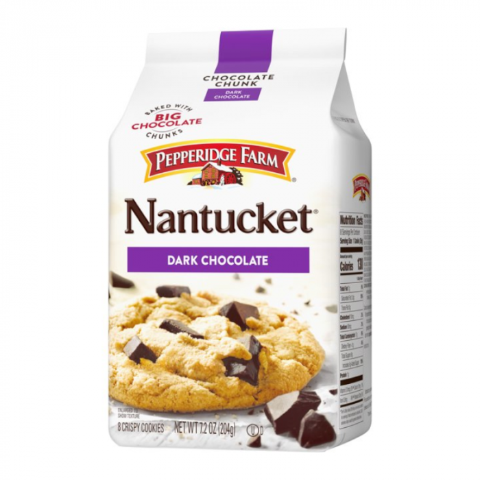 Front of Pepperidge Farm Nantucket Dark Chocolate Cookies bag showing logo, dark chocolate flavour, and a large cookie with chocolate chunks (204g pack)