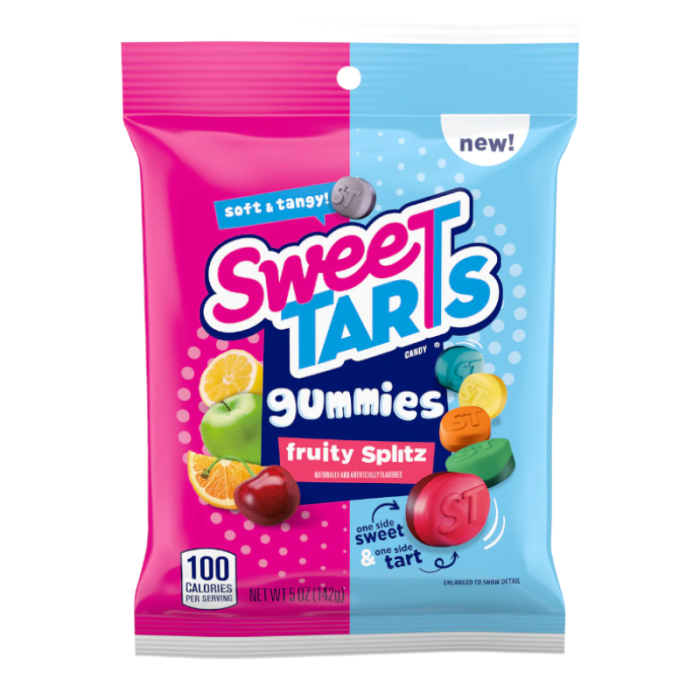 Front of SweeTarts Gummies Fruity Splitz peg bag showing the colourful logo, fruit images, and soft and tangy gummies (142g pack)
