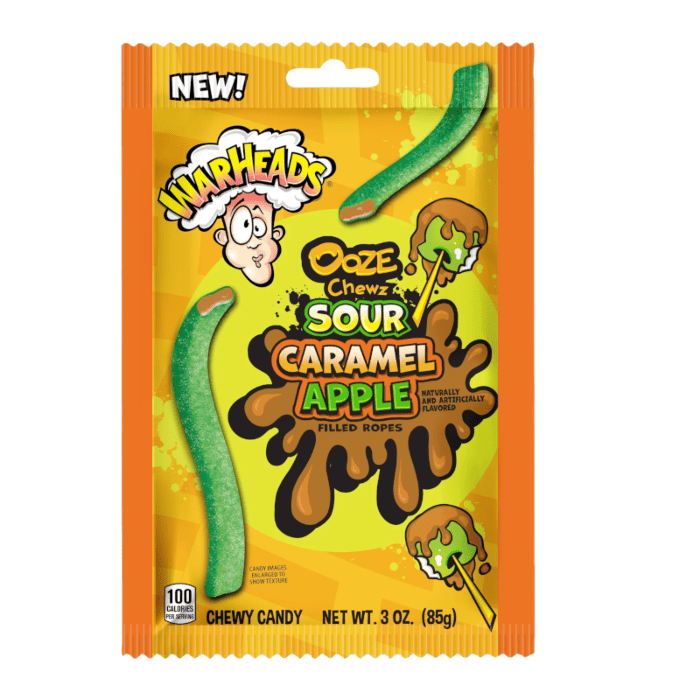 Front of Warheads Ooze Chewz Sour Caramel Apple pack showing logo, chewy ropes, and vibrant packaging (85g)
