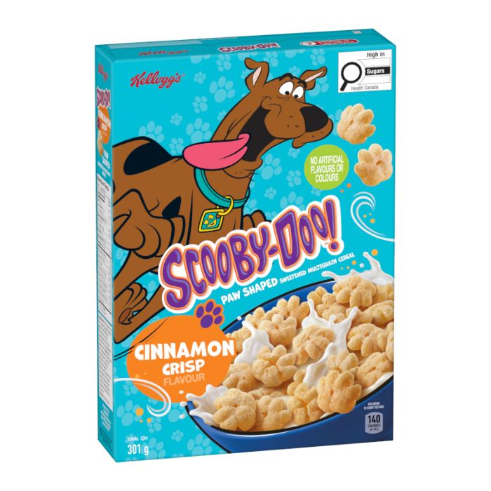 Front of Kellogg's Scooby Doo Cinnamon Crisp Paws box showing Scooby-Doo character, cinnamon-flavoured paw-shaped cereal, and 301g pack label
