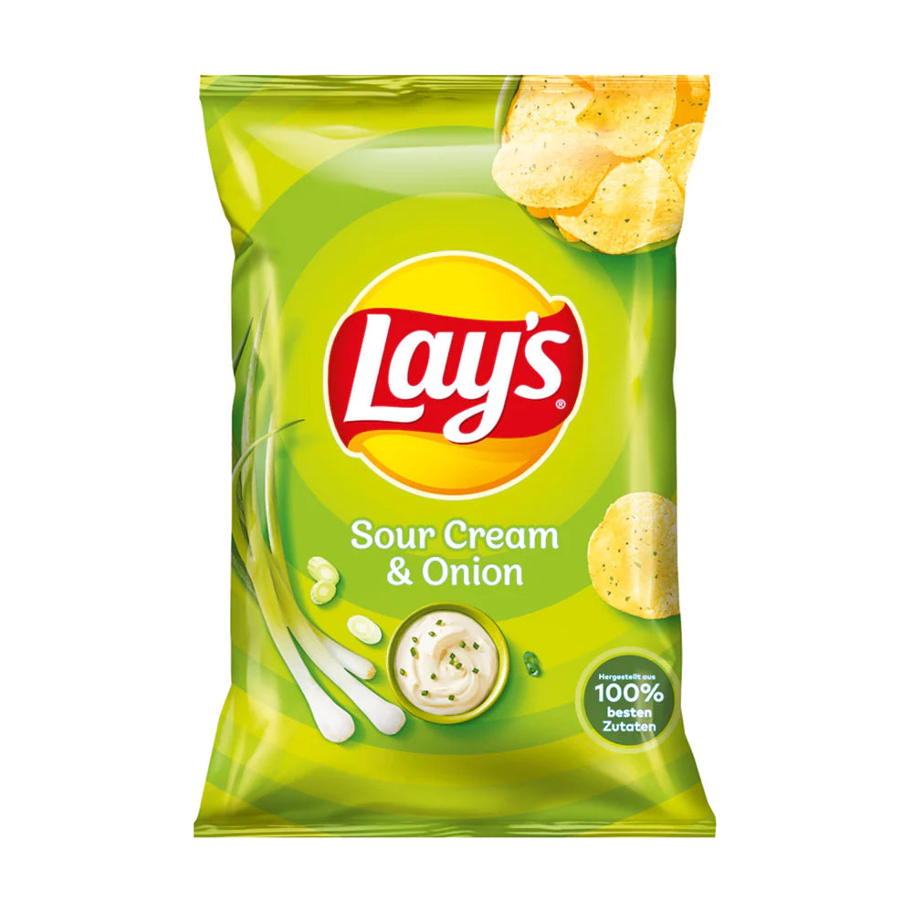 Front of Lay's Sour Cream & Onion bag showing vibrant green design, iconic logo, and a bowl of creamy onion dip (150g pack)