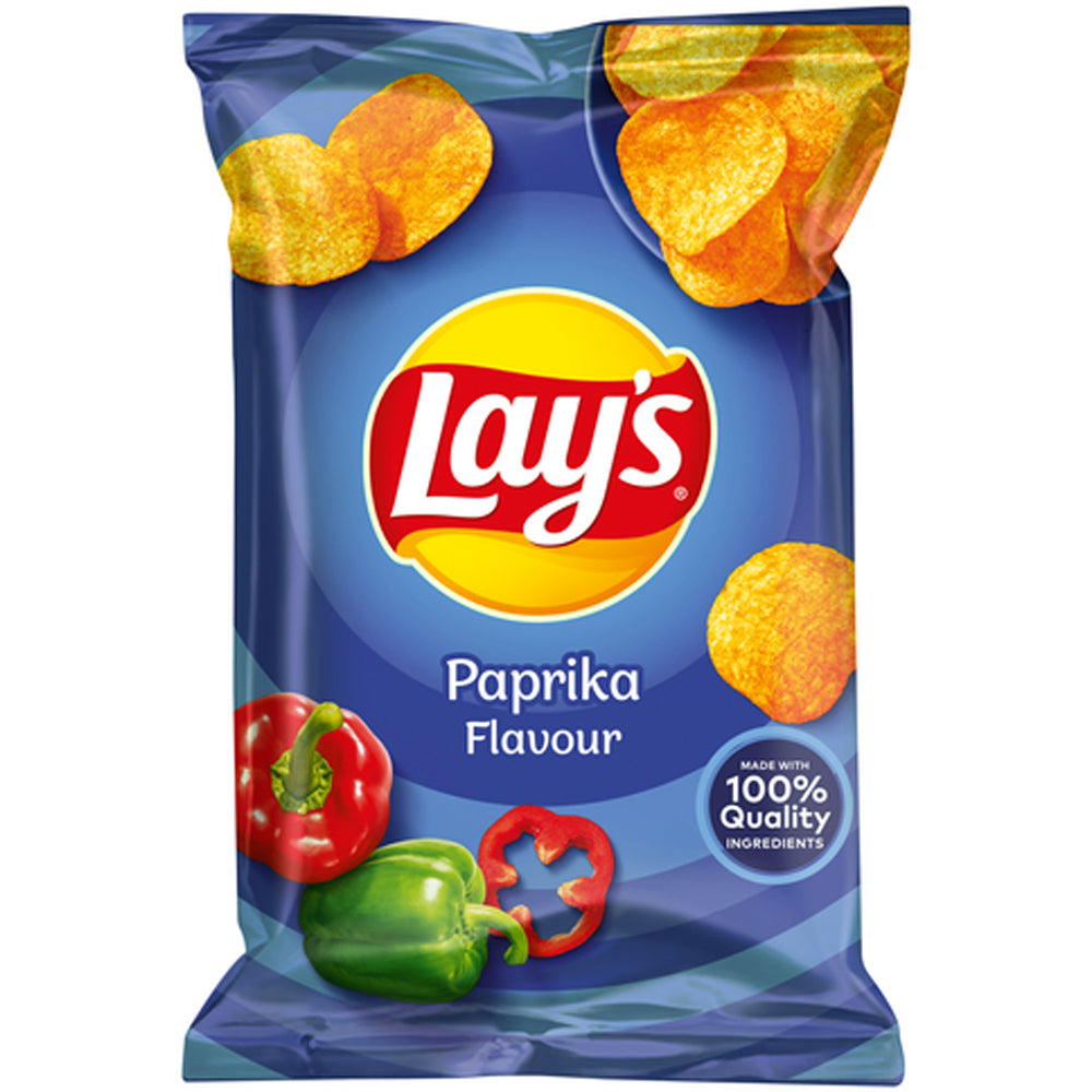 Front of Lay's Paprika bag showing Lay's logo, paprika flavour label, and images of crisps with red and green peppers (40g pack)