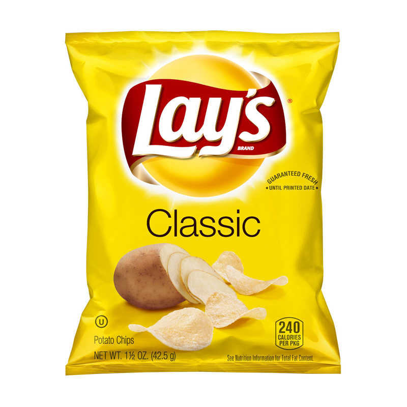 Front of Lay's Classic potato chips bag featuring the yellow packaging, classic logo, and images of potato chips and a potato (42.5g pack)