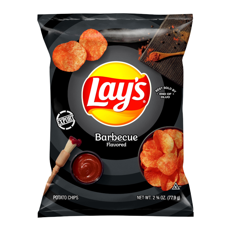 Front of Lay's Barbecue potato chips bag featuring logo, barbecue flavour, and image of crunchy chips (77.9g pack)