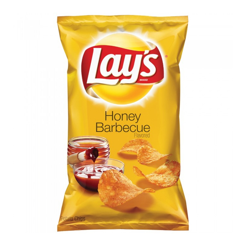 Front of Lay's Honey Barbecue bag showing the logo, honey barbecue flavour label, and crispy potato chips (184g pack)