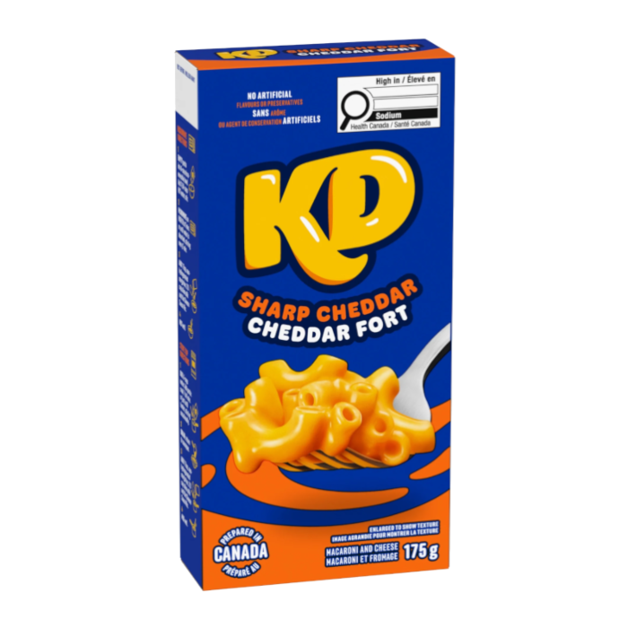 Front of Kraft Mac & Cheese Sharp Cheddar box featuring blue logo, sharp cheddar flavour label, and image of macaroni and cheese on a spoon (204g pack)