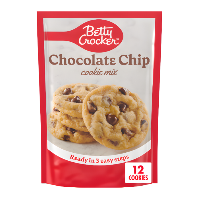 Front of Betty Crocker Snack Size Chocolate Chip Cookie Mix bag showing logo, cookie image, and instructions, 212g pack