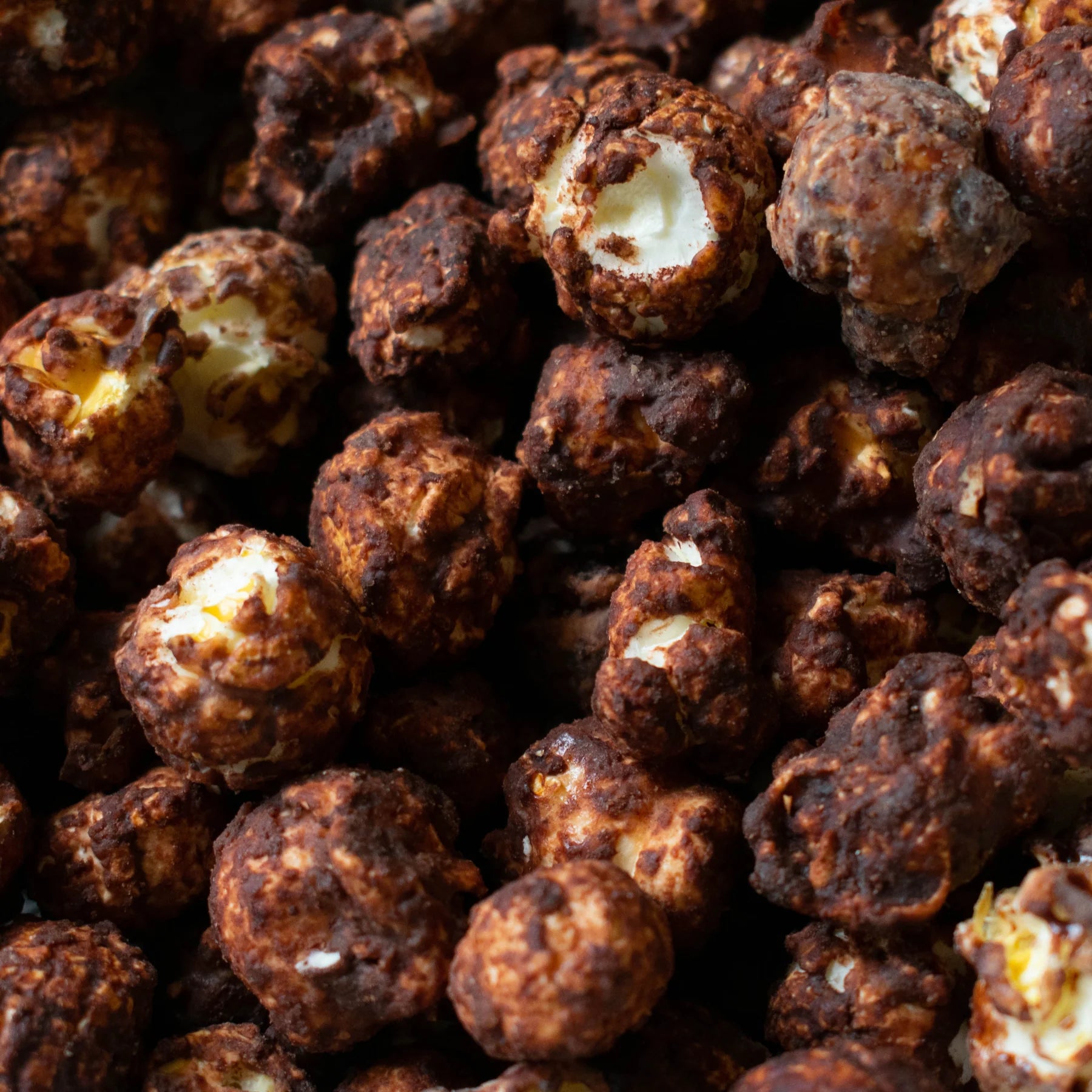 Popcorn Shed Pop 'N' Choc Chocolate Caramel Gourmet Popcorn (80g)