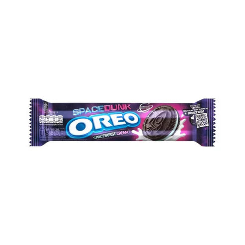 Front of Oreo Space Dunk Limited Edition pack featuring vibrant purple design, Spaceburst cream label, and Oreo cookie image (110g)