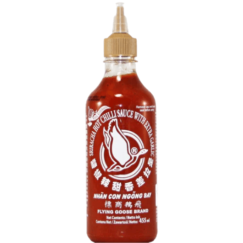 Front of Flying Goose Sriracha Chilli Sauce Extra Garlic bottle showing red label with logo and 455ml size detailing