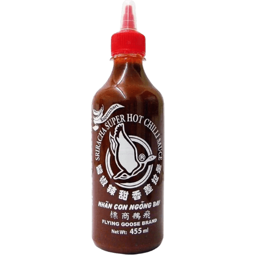 Front of Flying Goose Sriracha Chilli Sauce Super Hot bottle showcasing the logo, label details, and 455ml size.