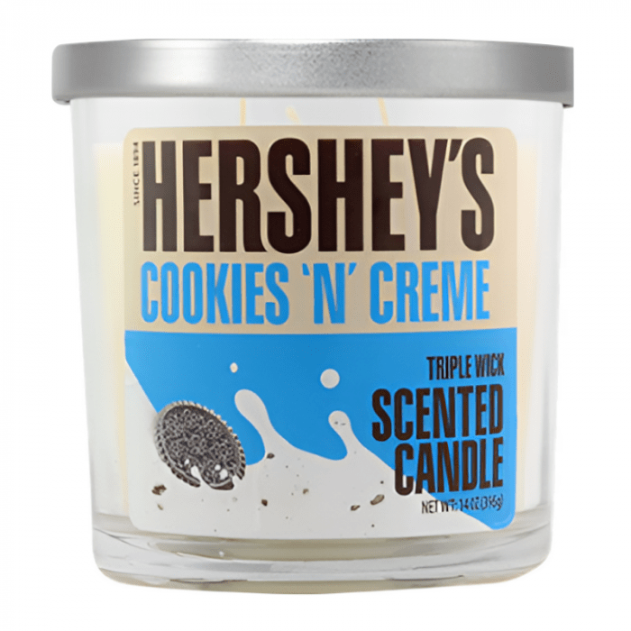Front of Hershey's Cookies 'N' Cream Triple Wick Scented Candle showing brand logo, flavour, and candle details (396g)