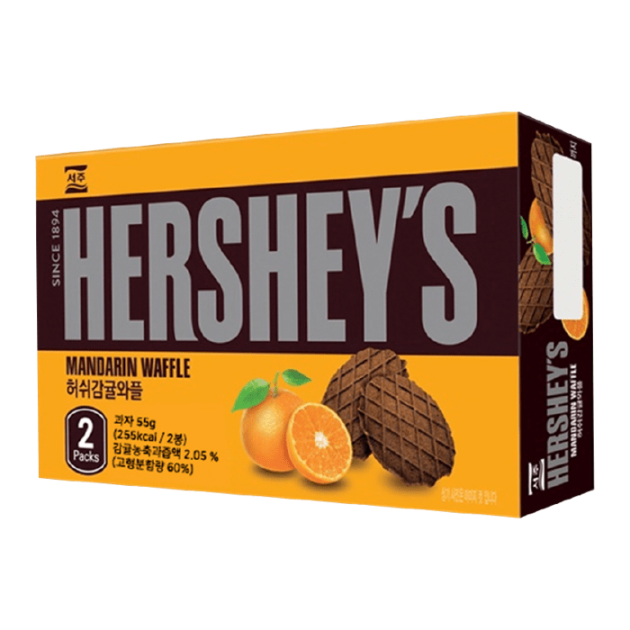 Front of a box of Hershey's Mandarin Orange Waffle showing the logo, waffle design, and mandarin oranges (55g pack)