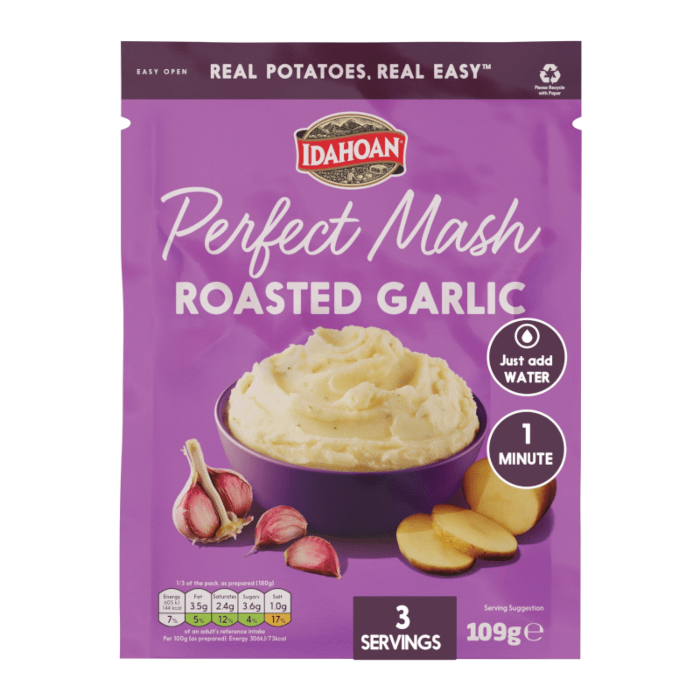Front of Idahoan Perfect Mash Roasted Garlic pack showing logo, creamy mashed potatoes in a bowl, and garlic cloves (109g pack)
