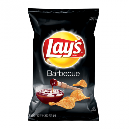 Front of Lay's Barbeque bag featuring the Lay's logo, barbecue flavour, and crispy potato chips with a dipping sauce (184.2g pack)